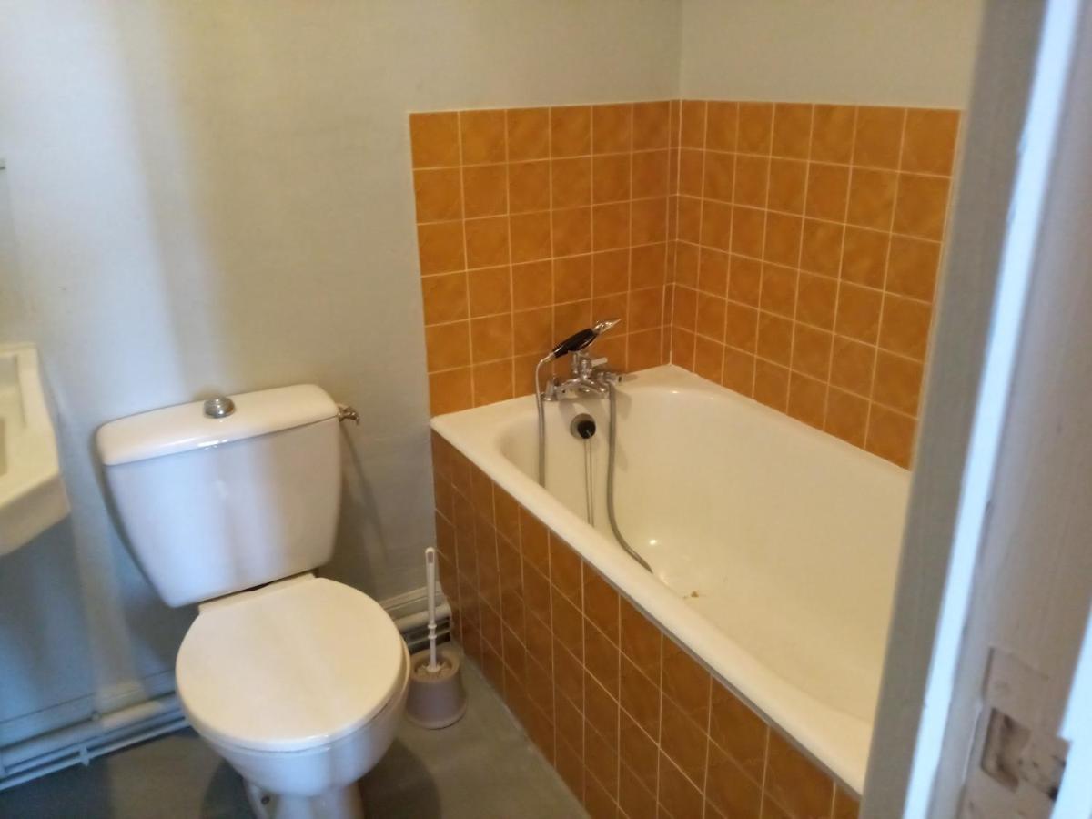 Chambres D'Hotes Des Voyageurs Magnac-Bourg Luaran gambar